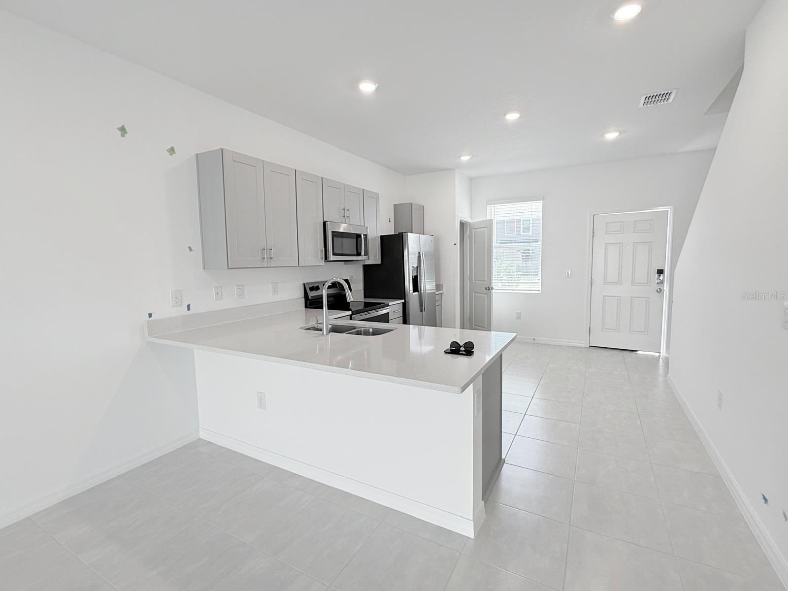 2924 SKYLINE LOOP, KISSIMMEE, FL, 34758