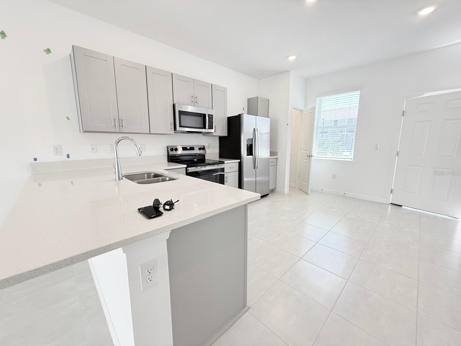 2924 SKYLINE LOOP, KISSIMMEE, FL, 34758