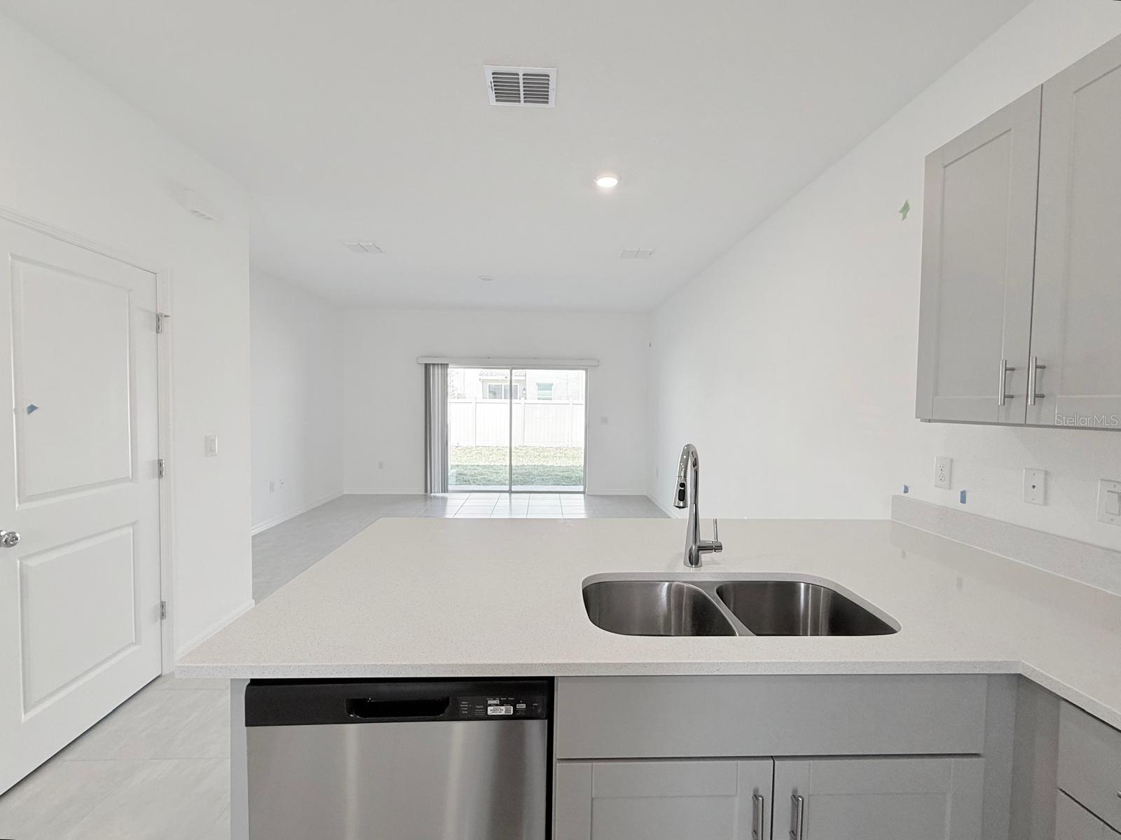 2924 SKYLINE LOOP, KISSIMMEE, FL, 34758