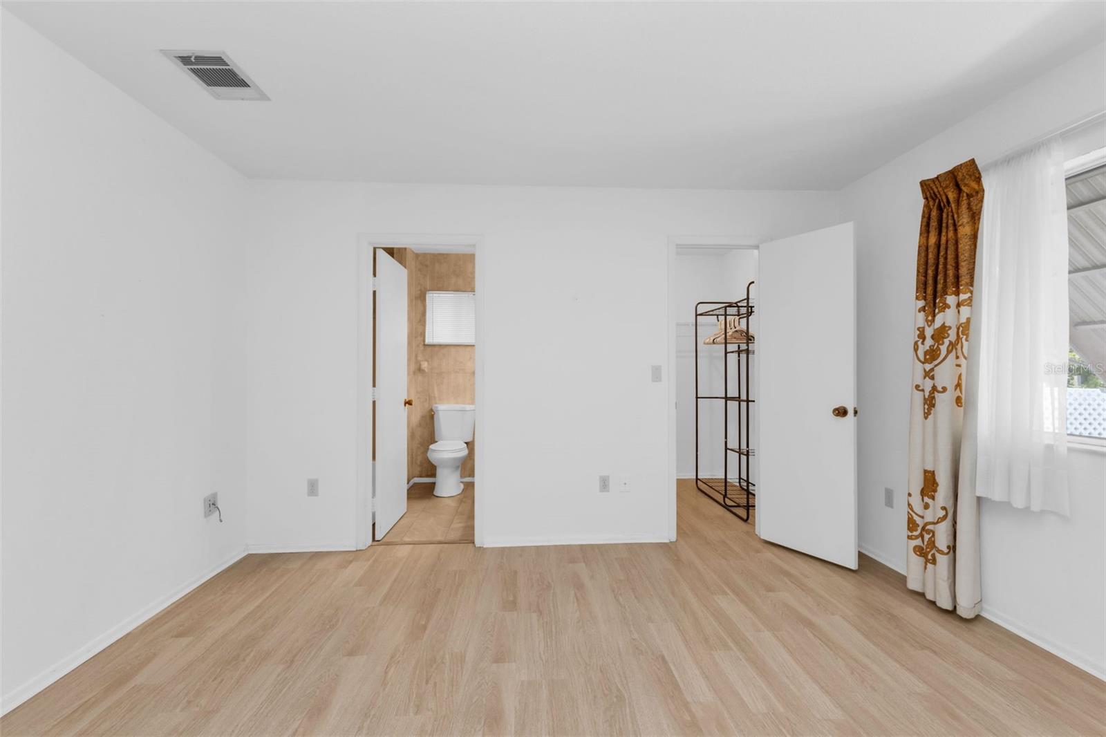 1361 FRIZZELL LN NW, PORT CHARLOTTE, FL, 33948