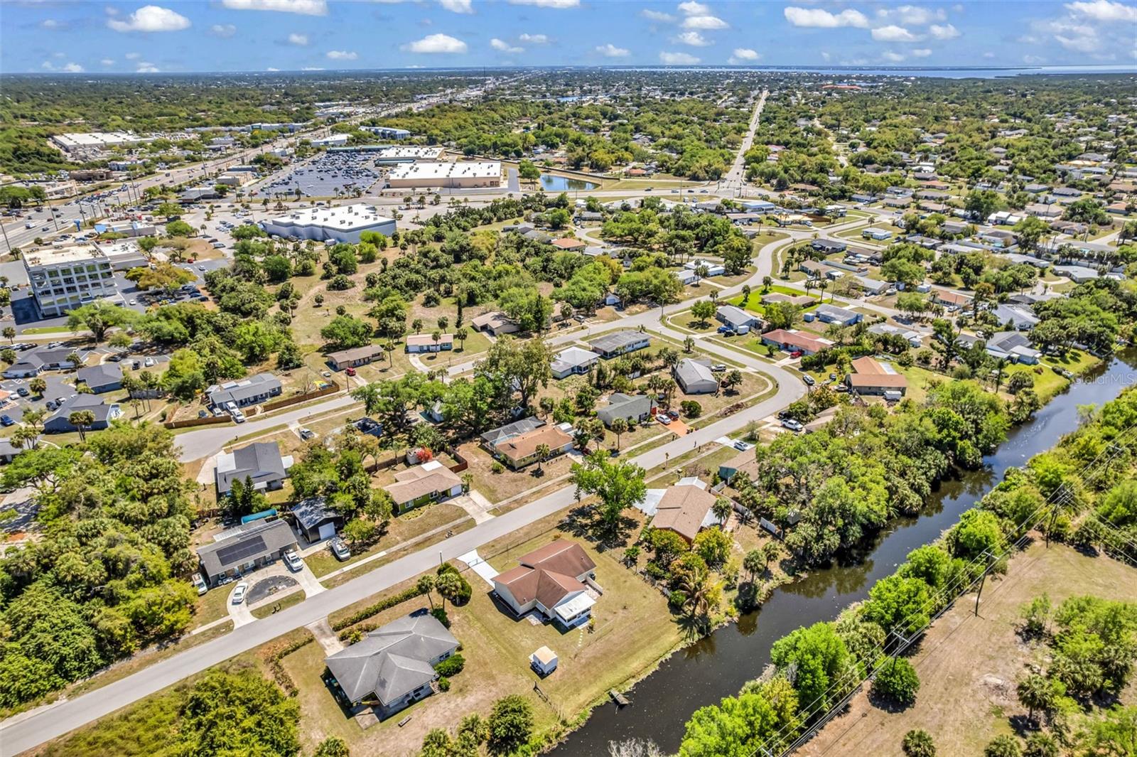 1361 FRIZZELL LN NW, PORT CHARLOTTE, FL, 33948
