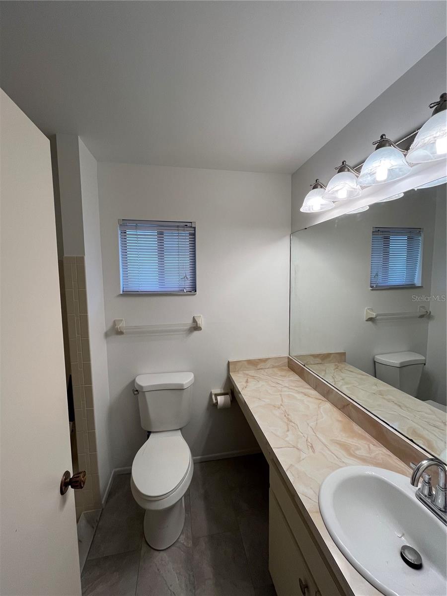 1361 FRIZZELL LN NW, PORT CHARLOTTE, FL, 33948