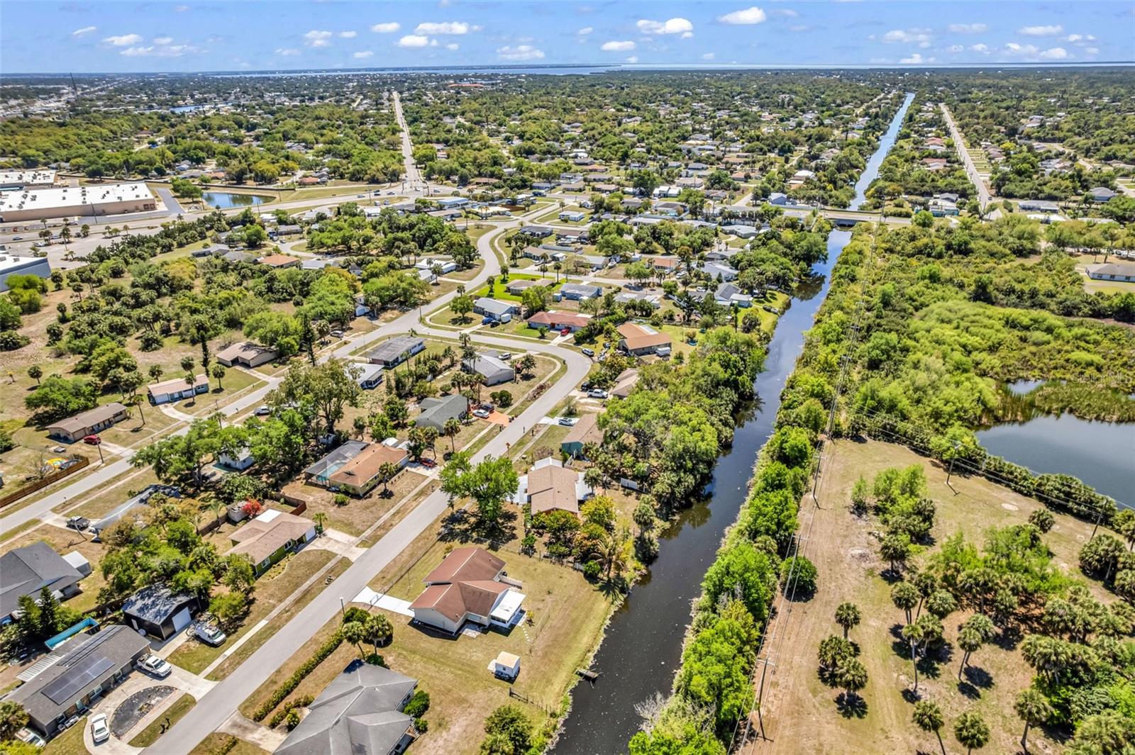 1361 FRIZZELL LN NW, PORT CHARLOTTE, FL, 33948