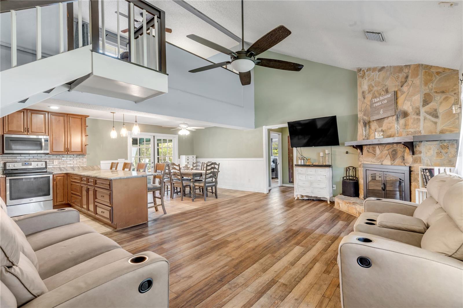 281 GALBRAITH AVE, OAK HILL, FL, 32759