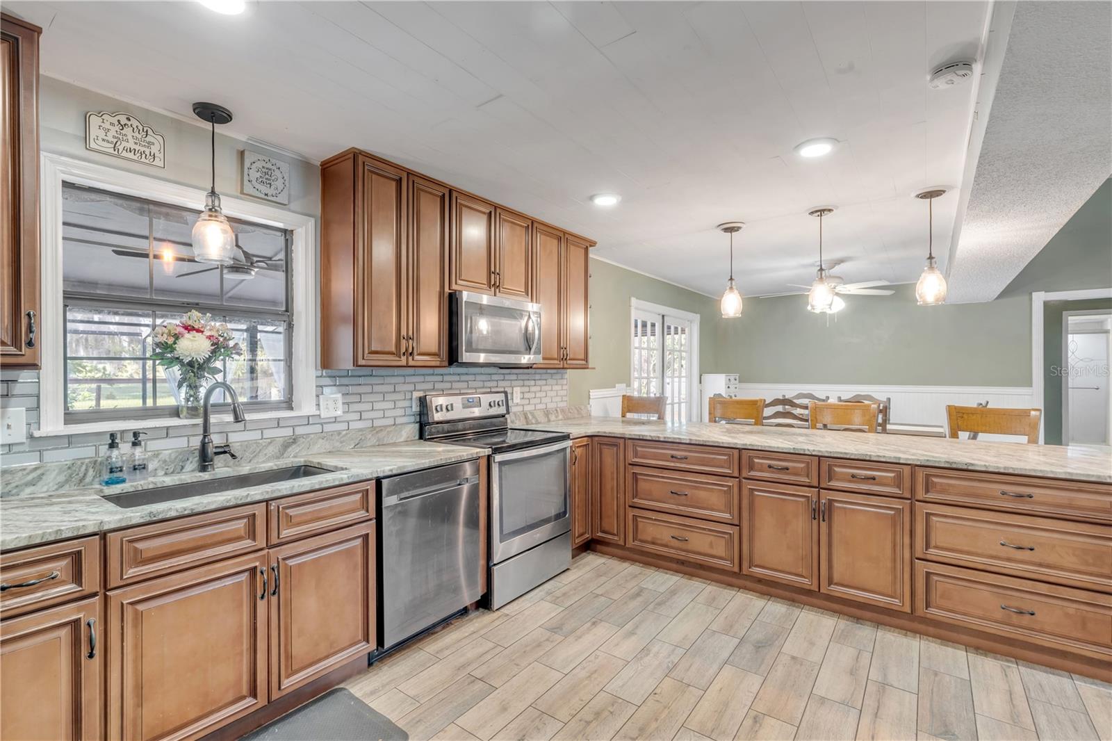 281 GALBRAITH AVE, OAK HILL, FL, 32759