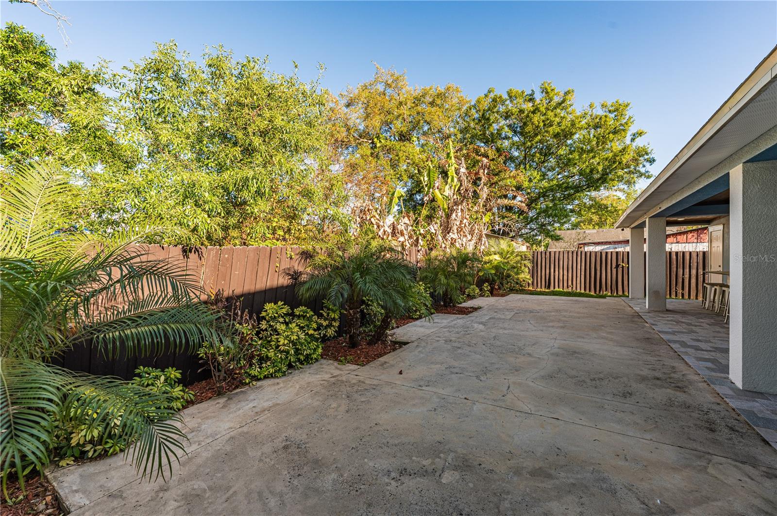 6814 N GLEN AVE, TAMPA, FL, 33614