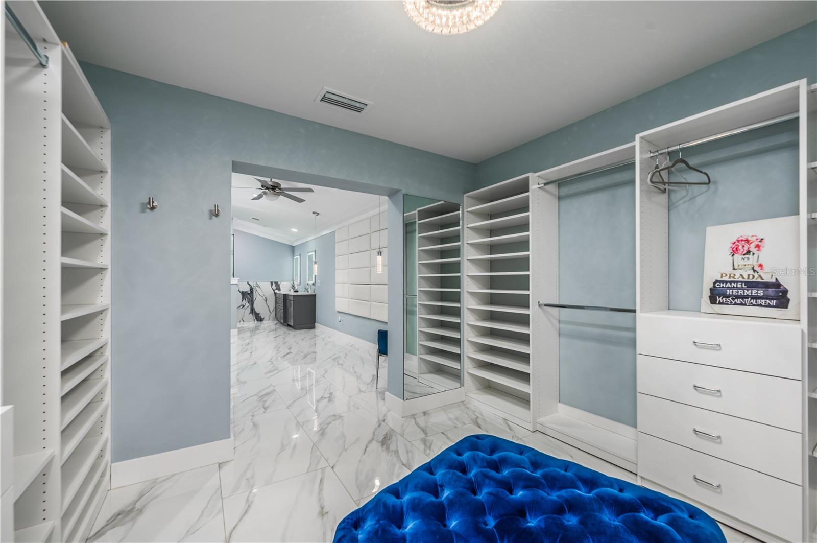 6814 N GLEN AVE, TAMPA, FL, 33614