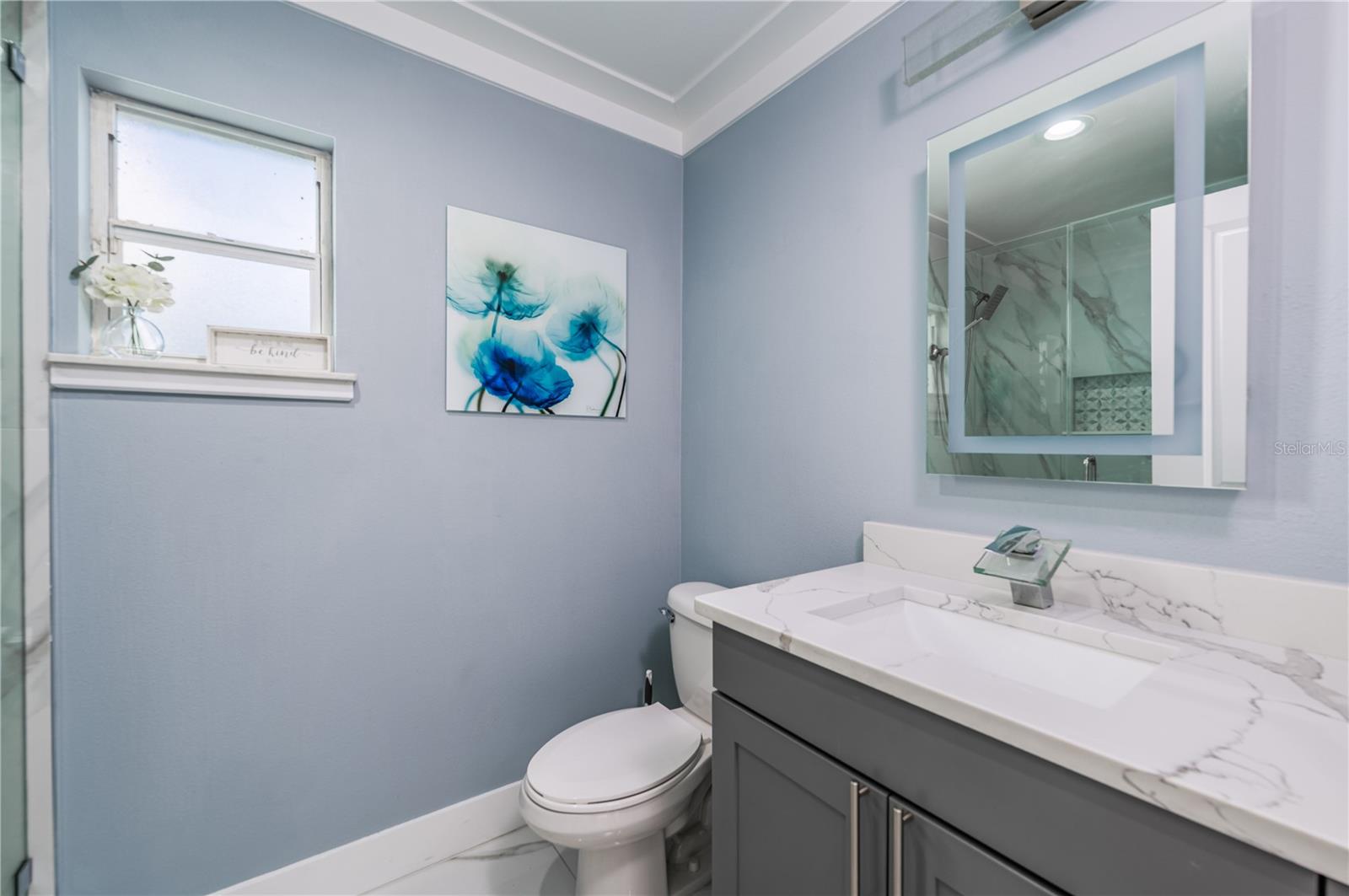 6814 N GLEN AVE, TAMPA, FL, 33614