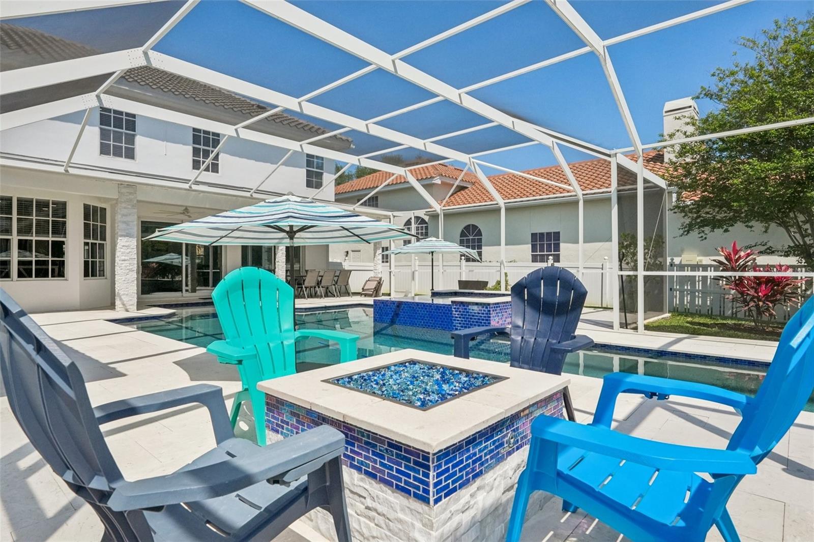 750 SAND PINE DR NE, ST PETERSBURG, FL, 33703