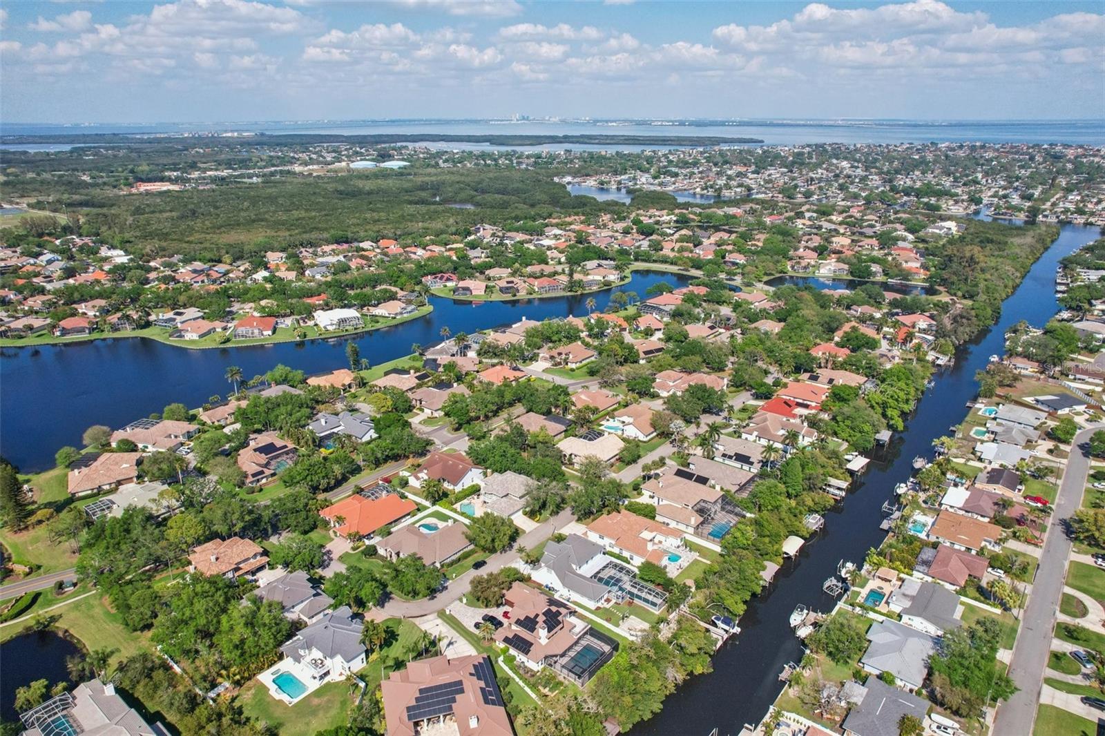 750 SAND PINE DR NE, ST PETERSBURG, FL, 33703