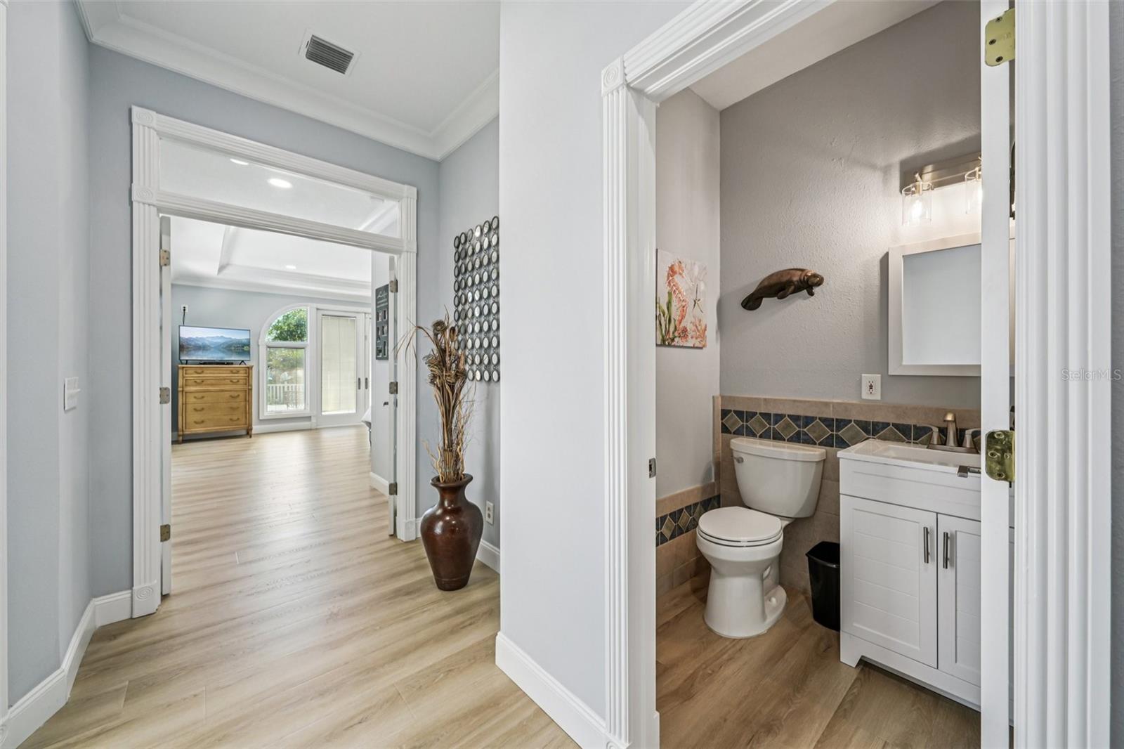 750 SAND PINE DR NE, ST PETERSBURG, FL, 33703