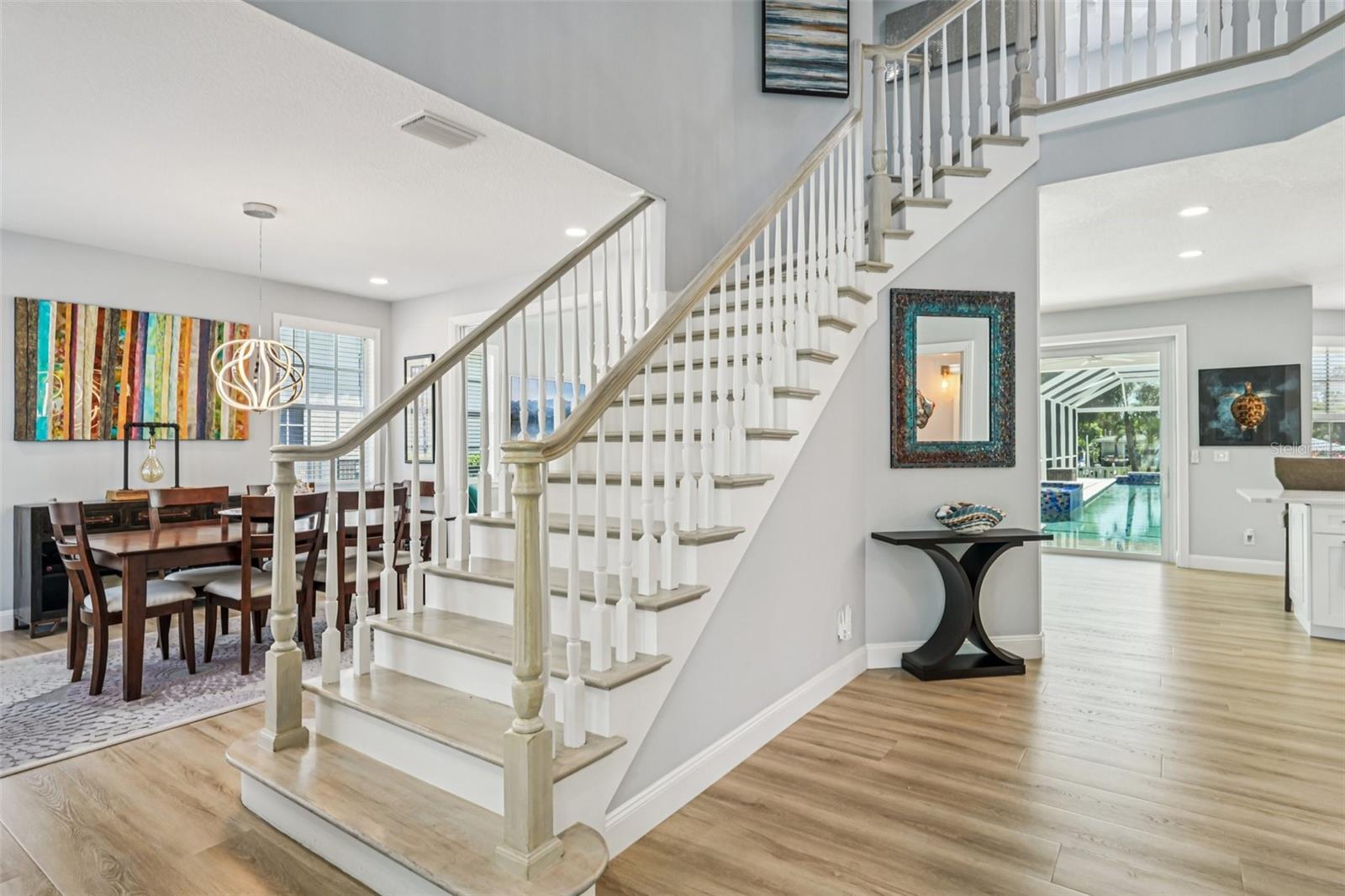 750 SAND PINE DR NE, ST PETERSBURG, FL, 33703