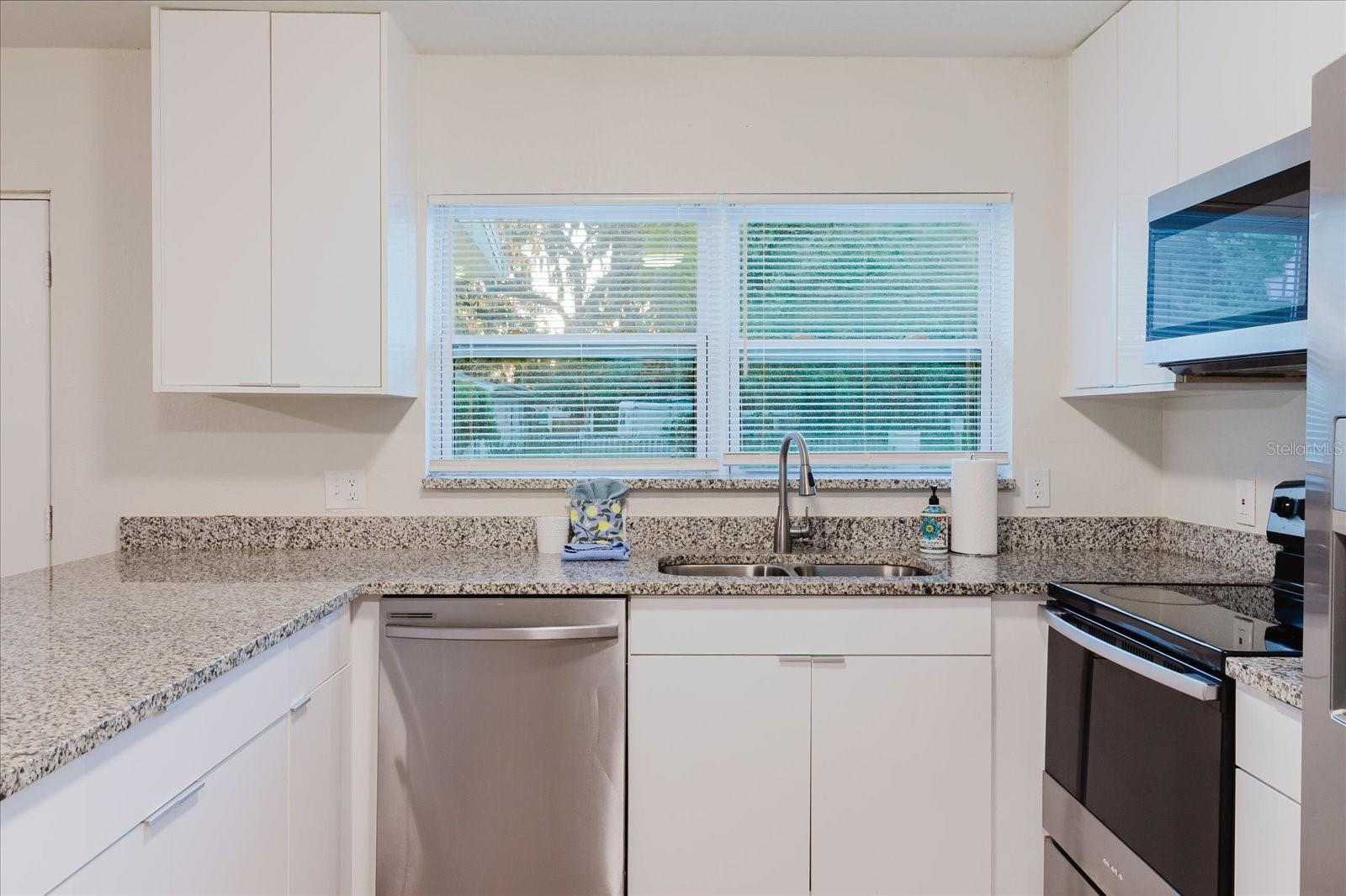 7800 WASHINGTON ST, PORT RICHEY, FL, 34668