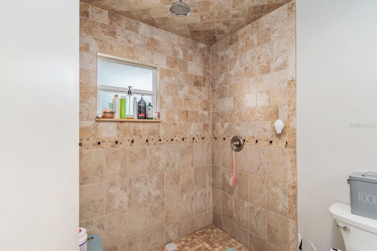 701 SE 49TH AVE, OCALA, FL, 34471