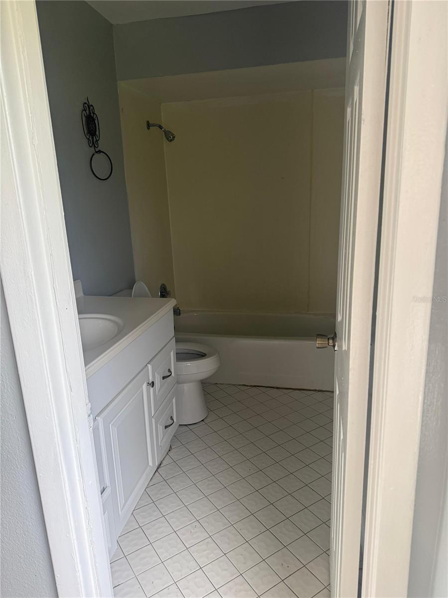5207 VIA HACIENDA CIR #B101, ORLANDO, FL, 32839