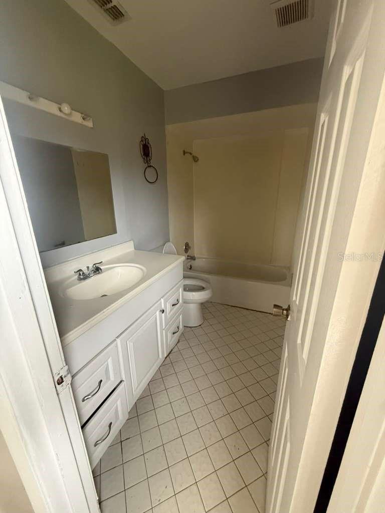 5207 VIA HACIENDA CIR #B101, ORLANDO, FL, 32839