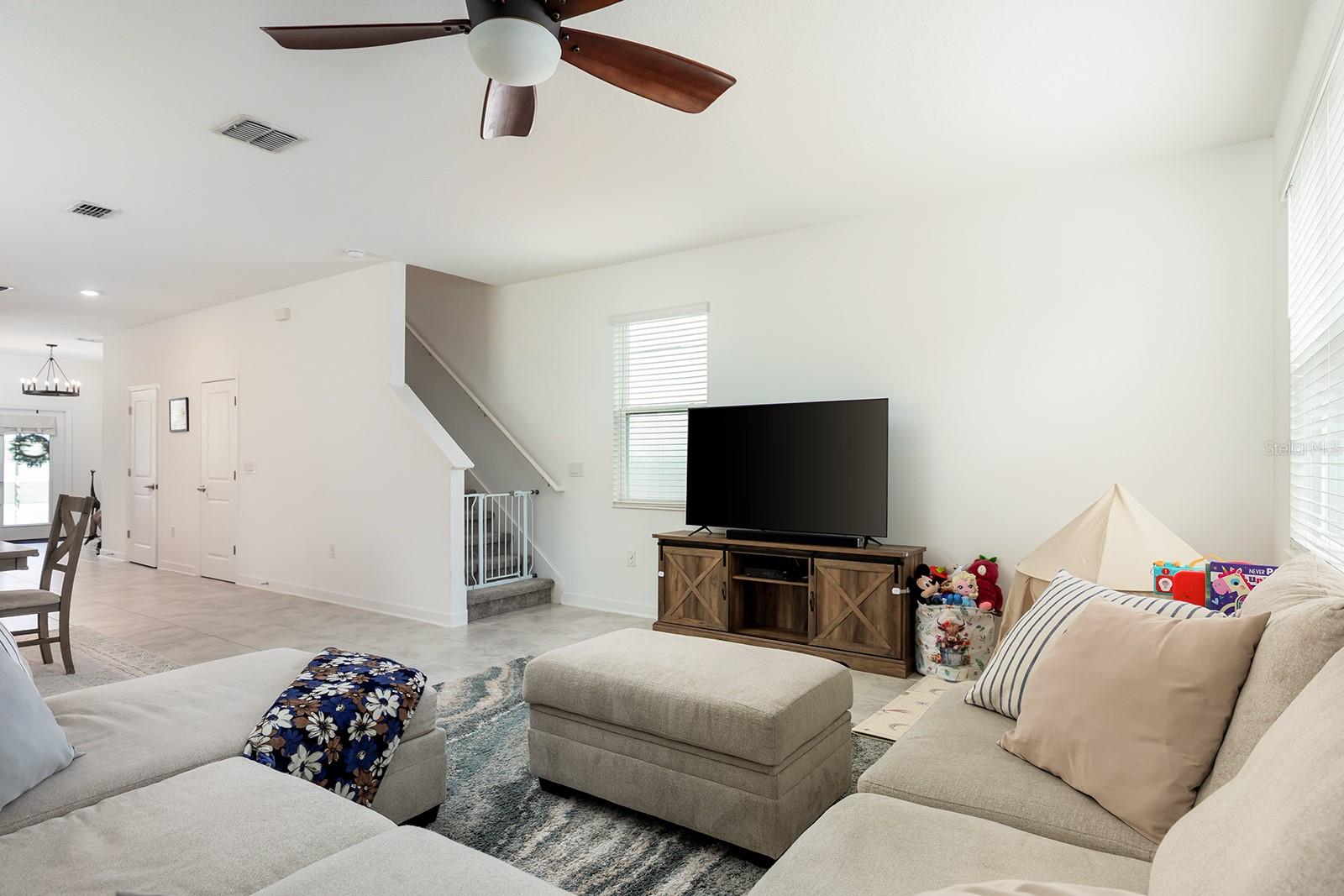 9935 INTRODUCTION WAY, ORLANDO, FL, 32832