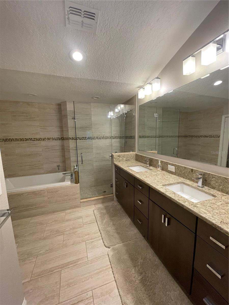 1450 MAHOGANY LN, PALM HARBOR, FL, 34683