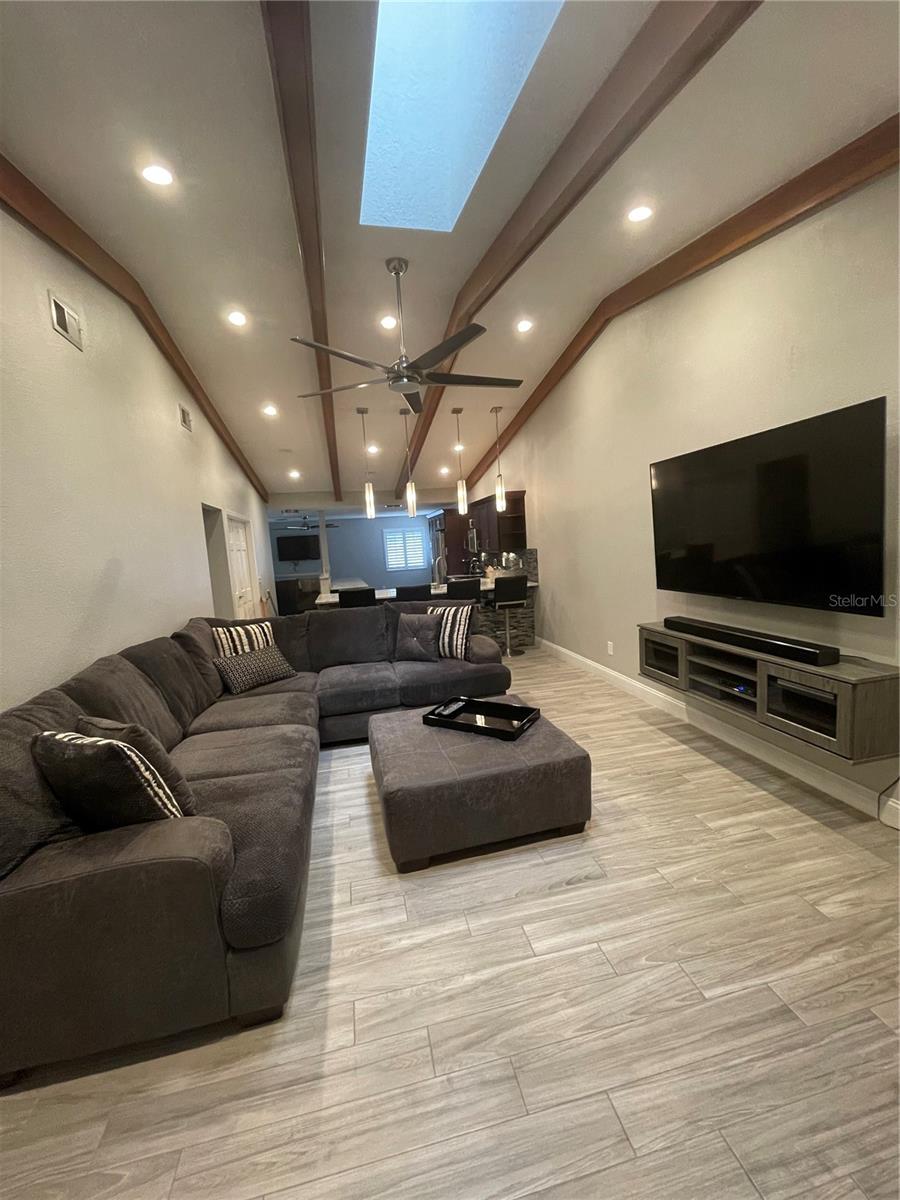 1450 MAHOGANY LN, PALM HARBOR, FL, 34683