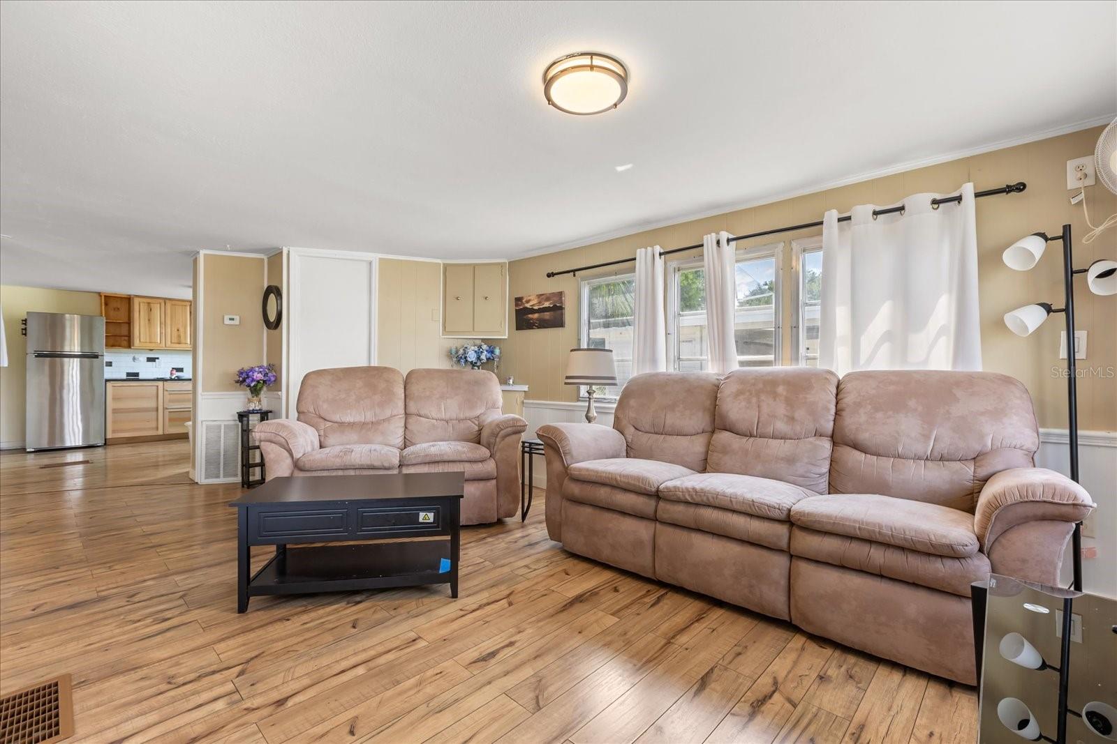 11504 HICKORY LN, TAVARES, FL, 32778
