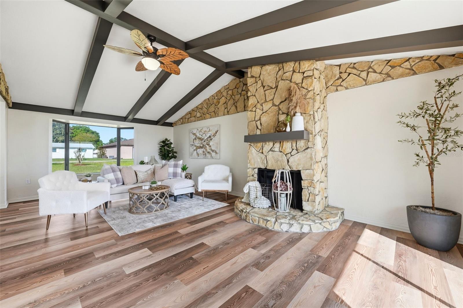 33942 LINDA LN, LEESBURG, FL, 34788