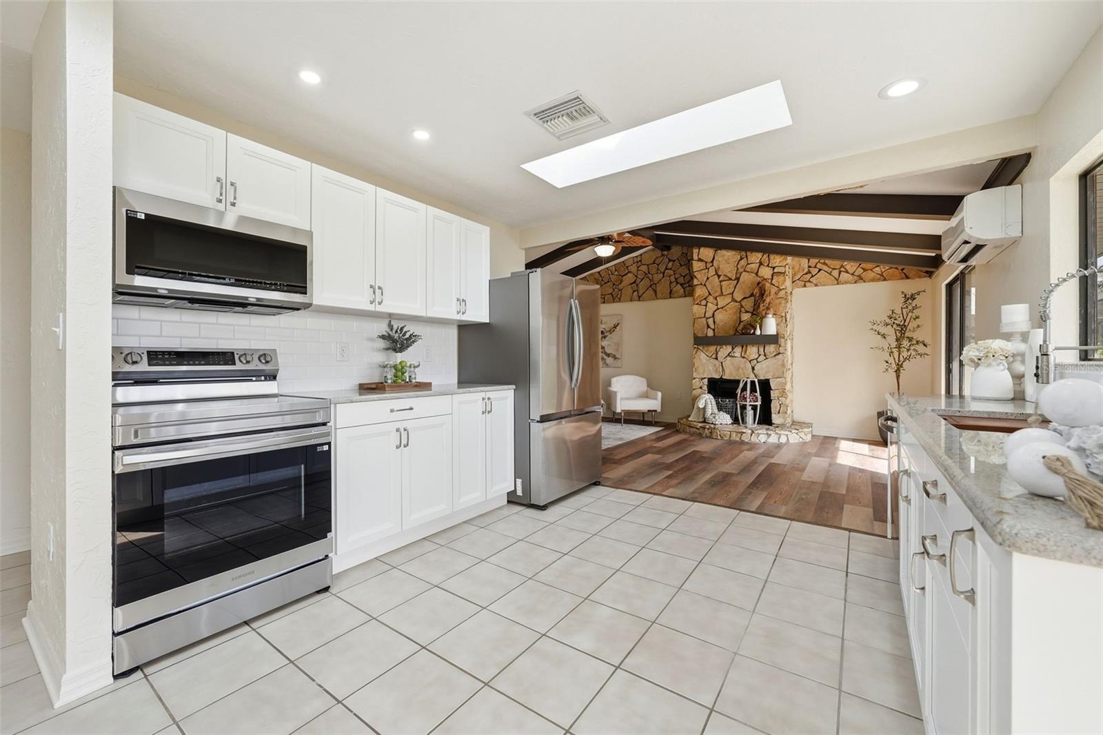 33942 LINDA LN, LEESBURG, FL, 34788