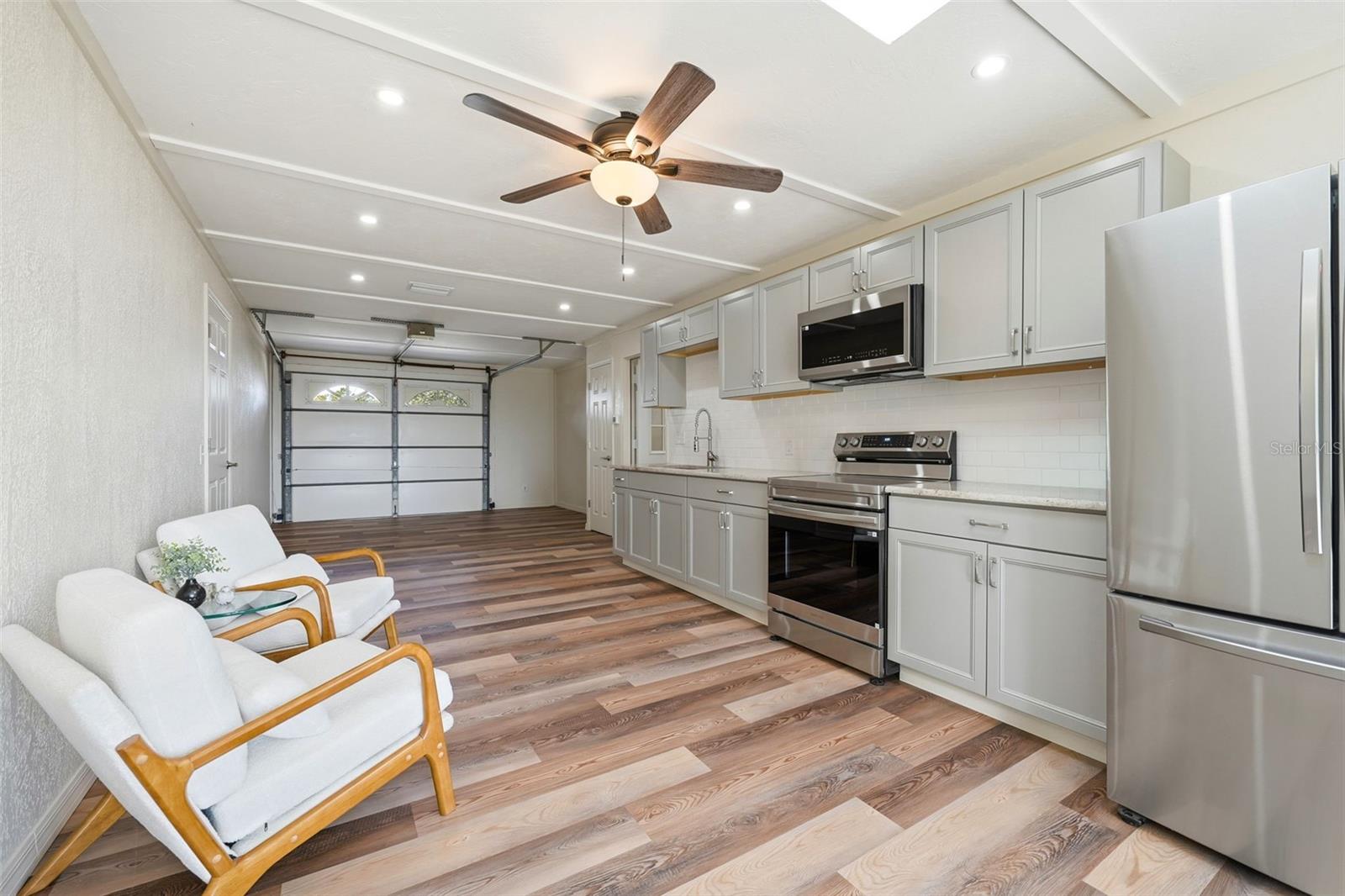 33942 LINDA LN, LEESBURG, FL, 34788