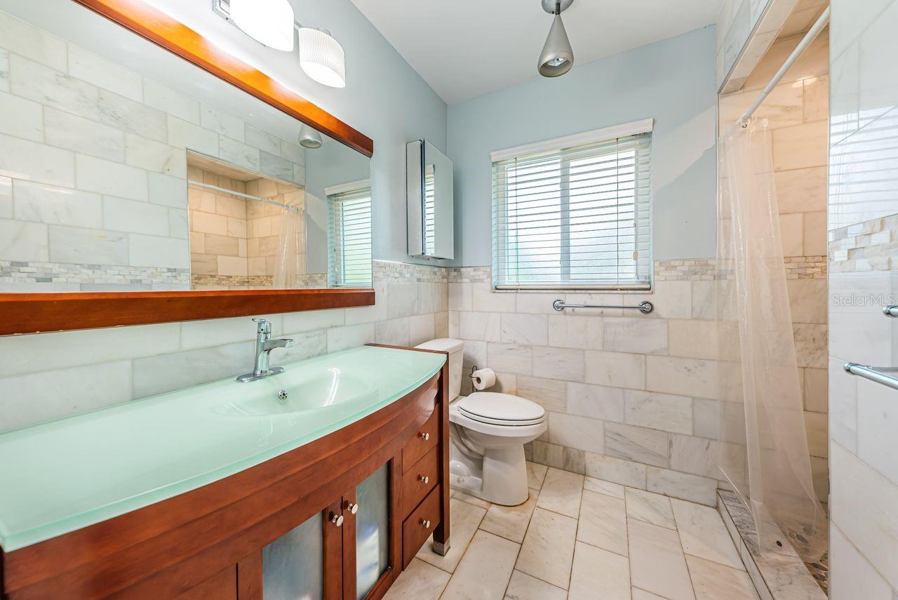 1704 CYPRESS AVE, BELLEAIR, FL, 33756