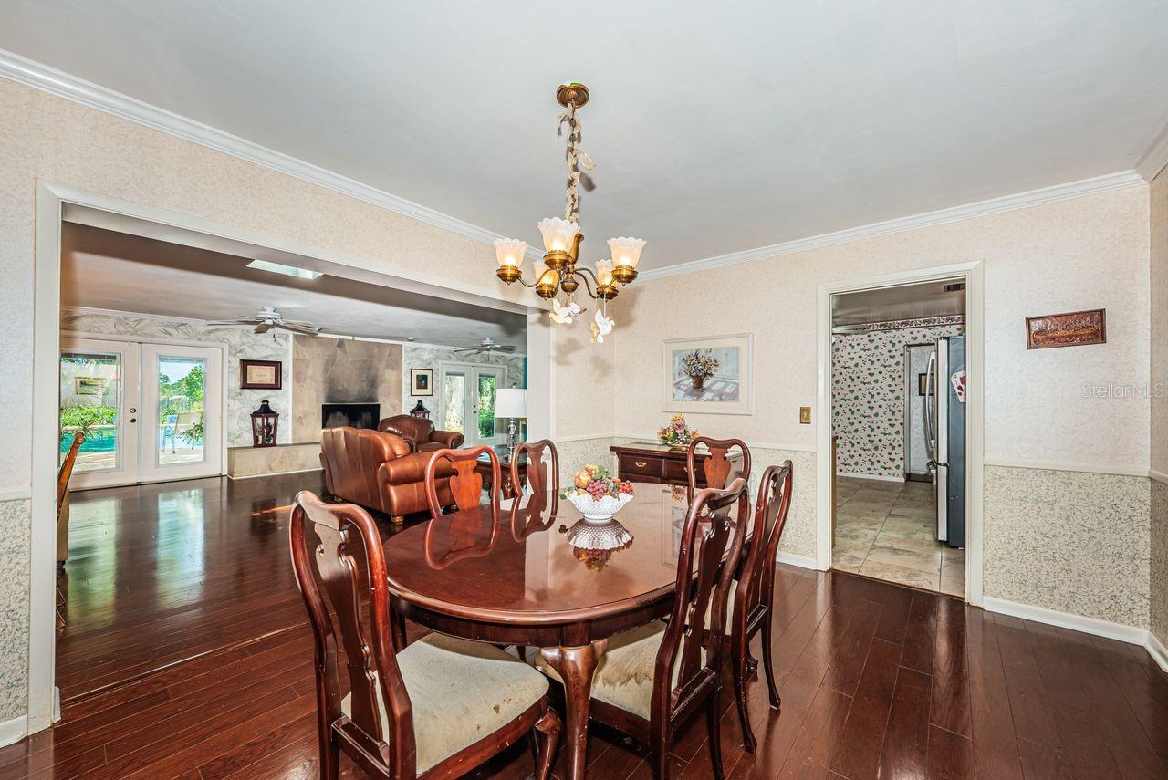 1704 CYPRESS AVE, BELLEAIR, FL, 33756