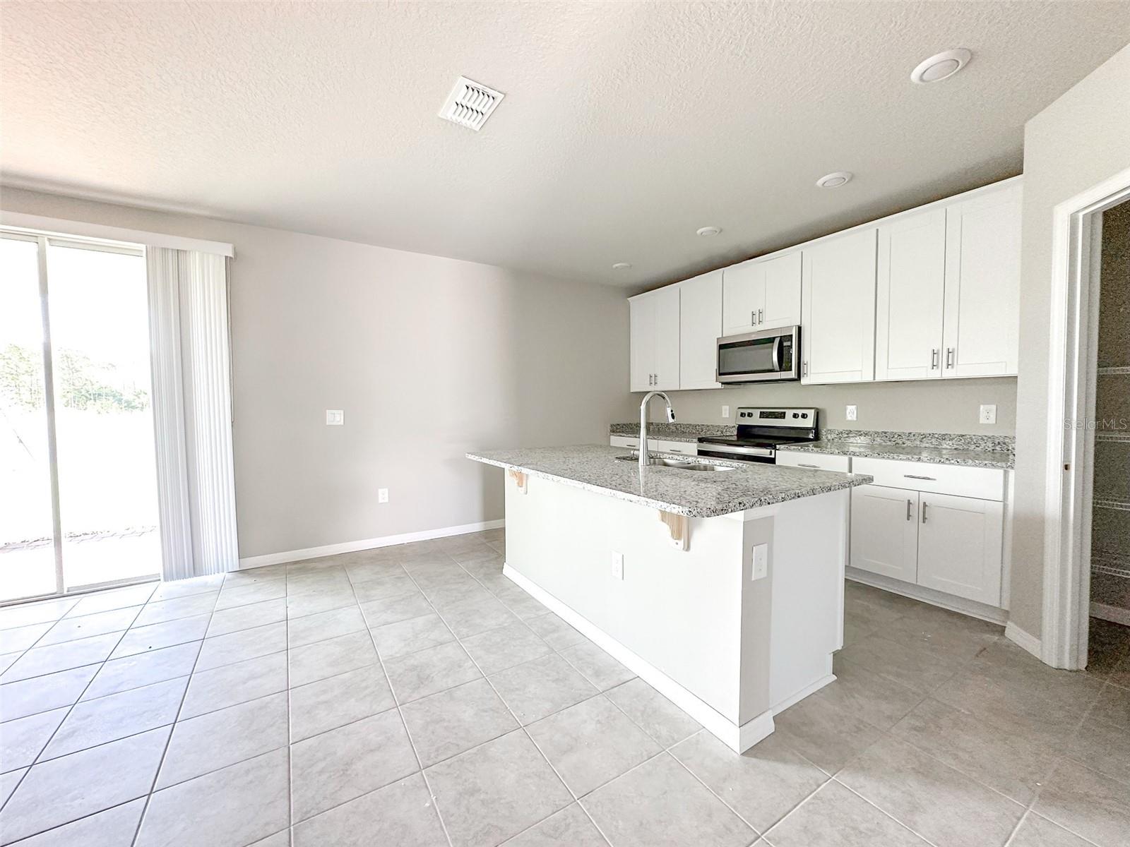 484 SUN WARBLER WAY, ST CLOUD, FL, 34771