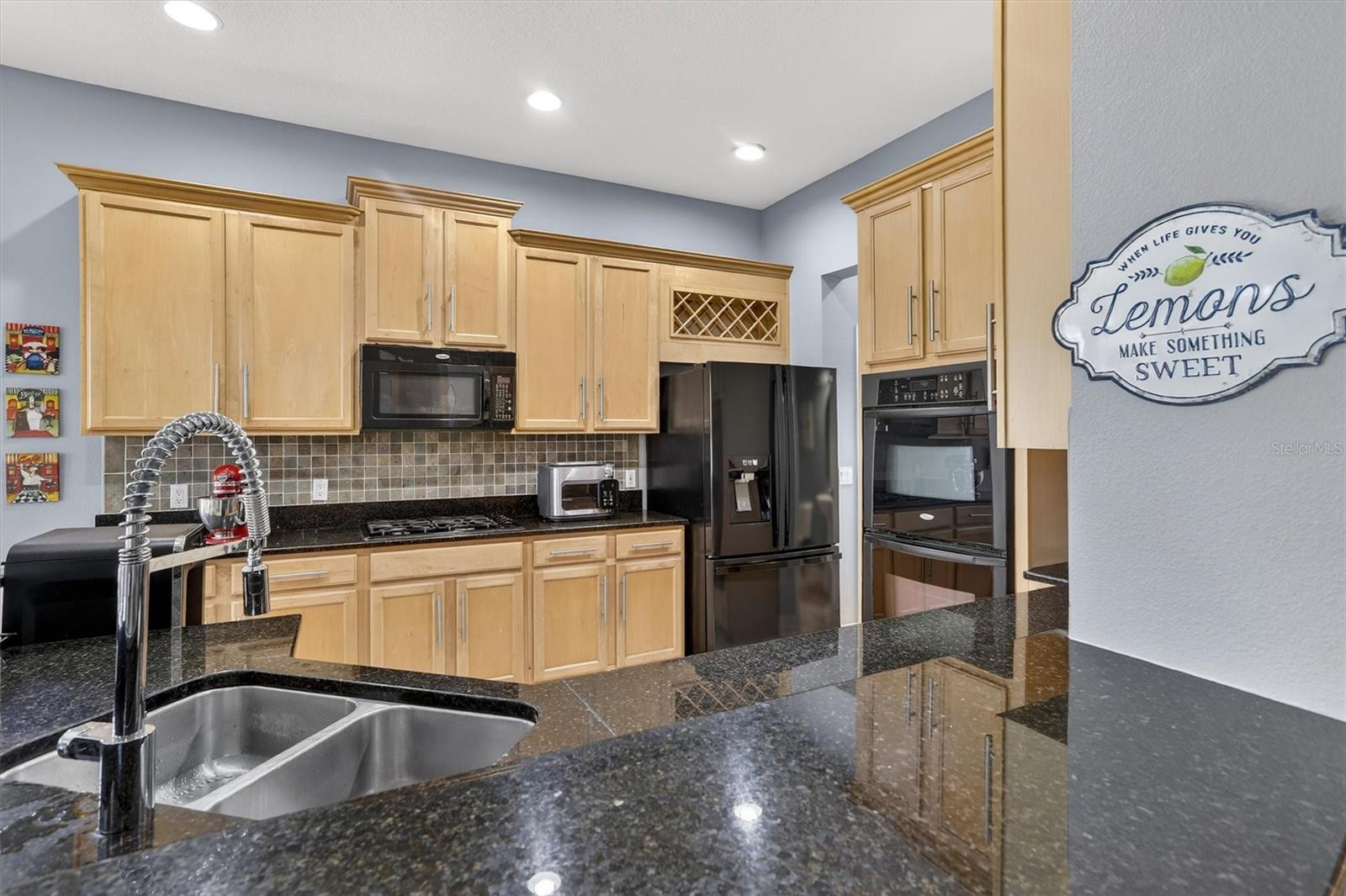 416 MANNS HARBOR DR, APOLLO BEACH, FL, 33572