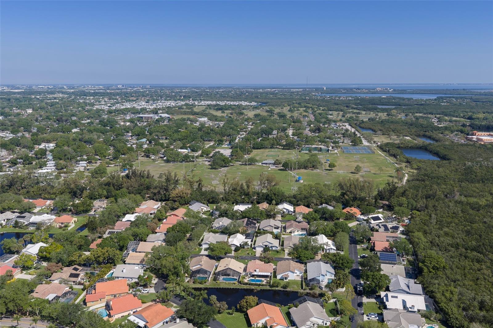 750 WHITE SAND DR NE, ST PETERSBURG, FL, 33703