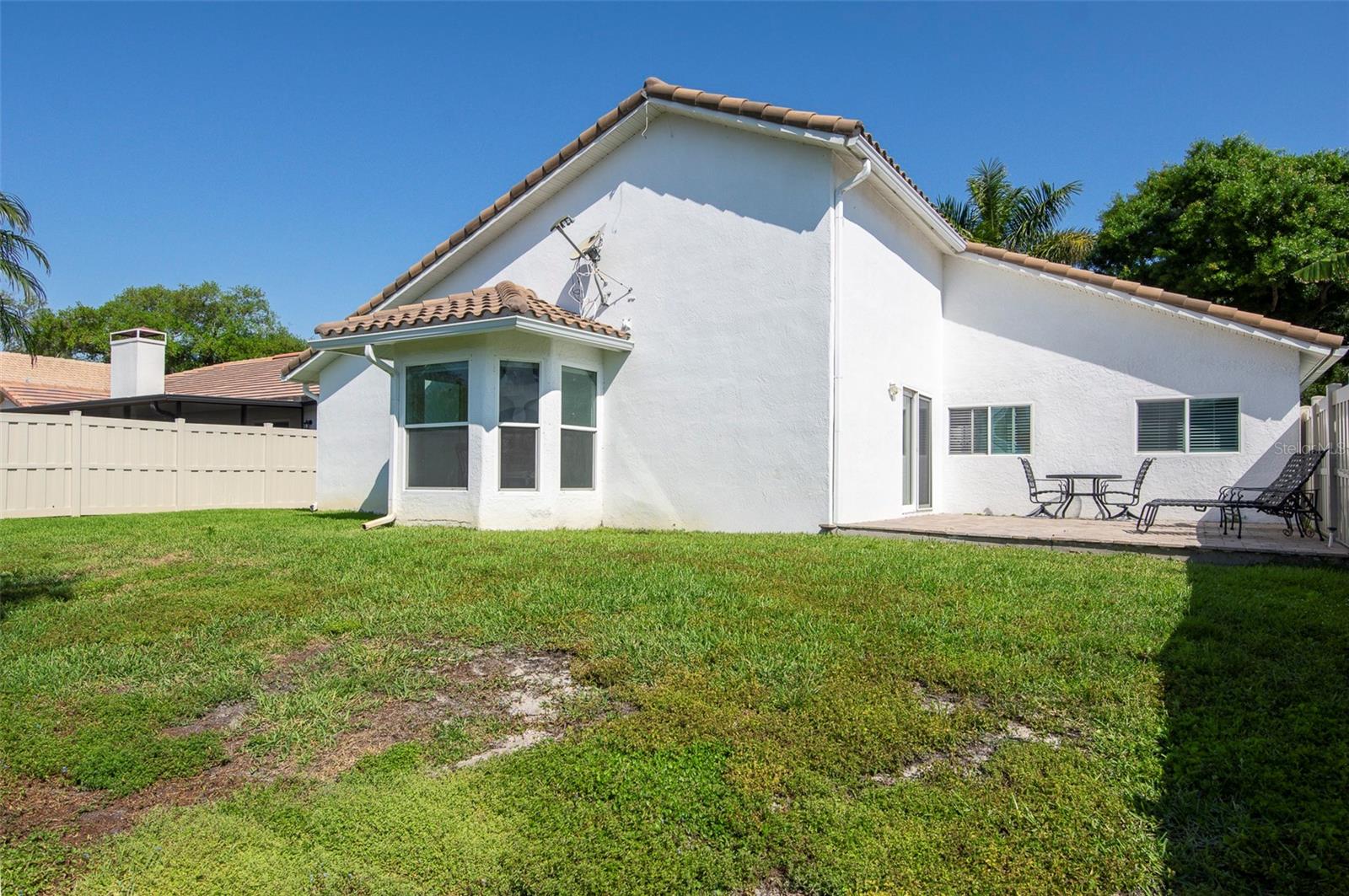 750 WHITE SAND DR NE, ST PETERSBURG, FL, 33703