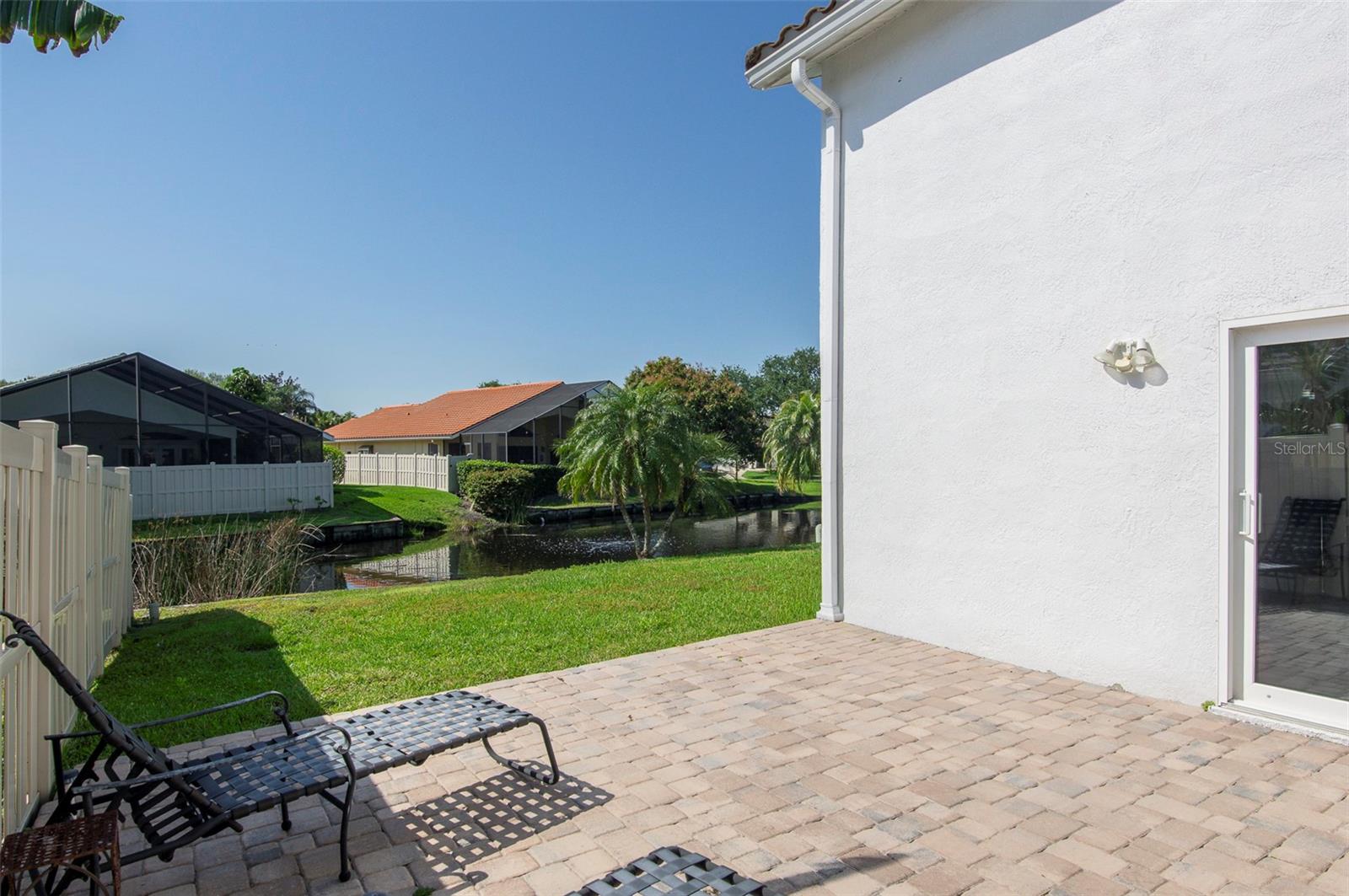 750 WHITE SAND DR NE, ST PETERSBURG, FL, 33703