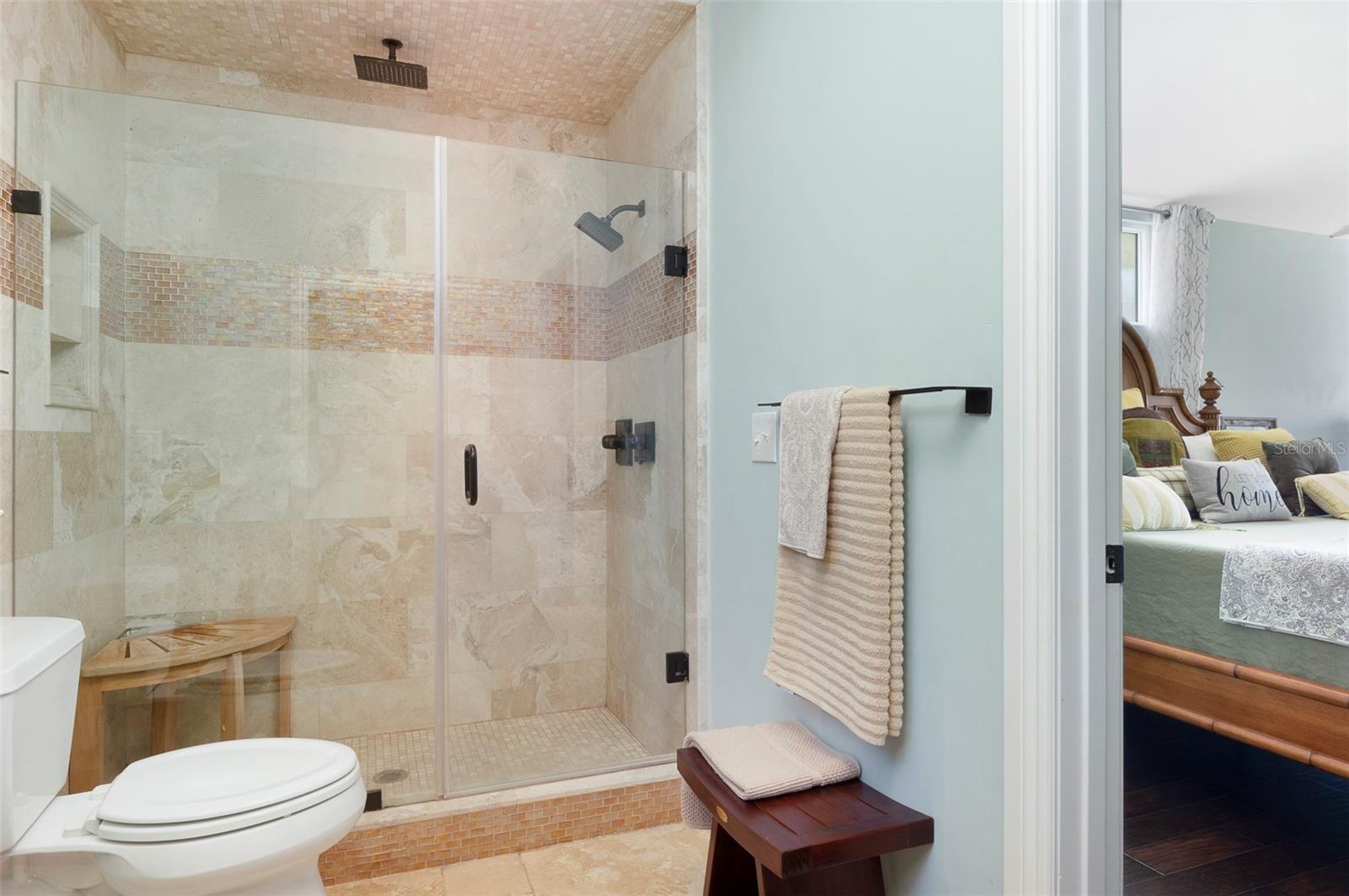750 WHITE SAND DR NE, ST PETERSBURG, FL, 33703