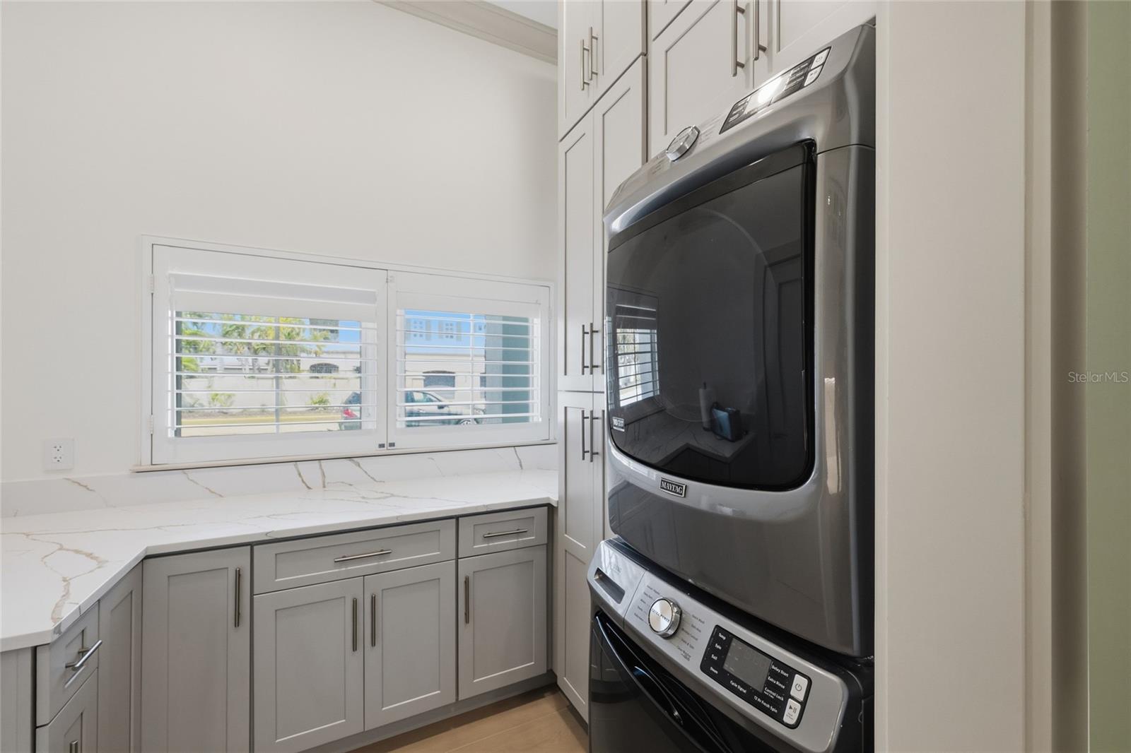 408 JACKSON DR, SARASOTA, FL, 34236
