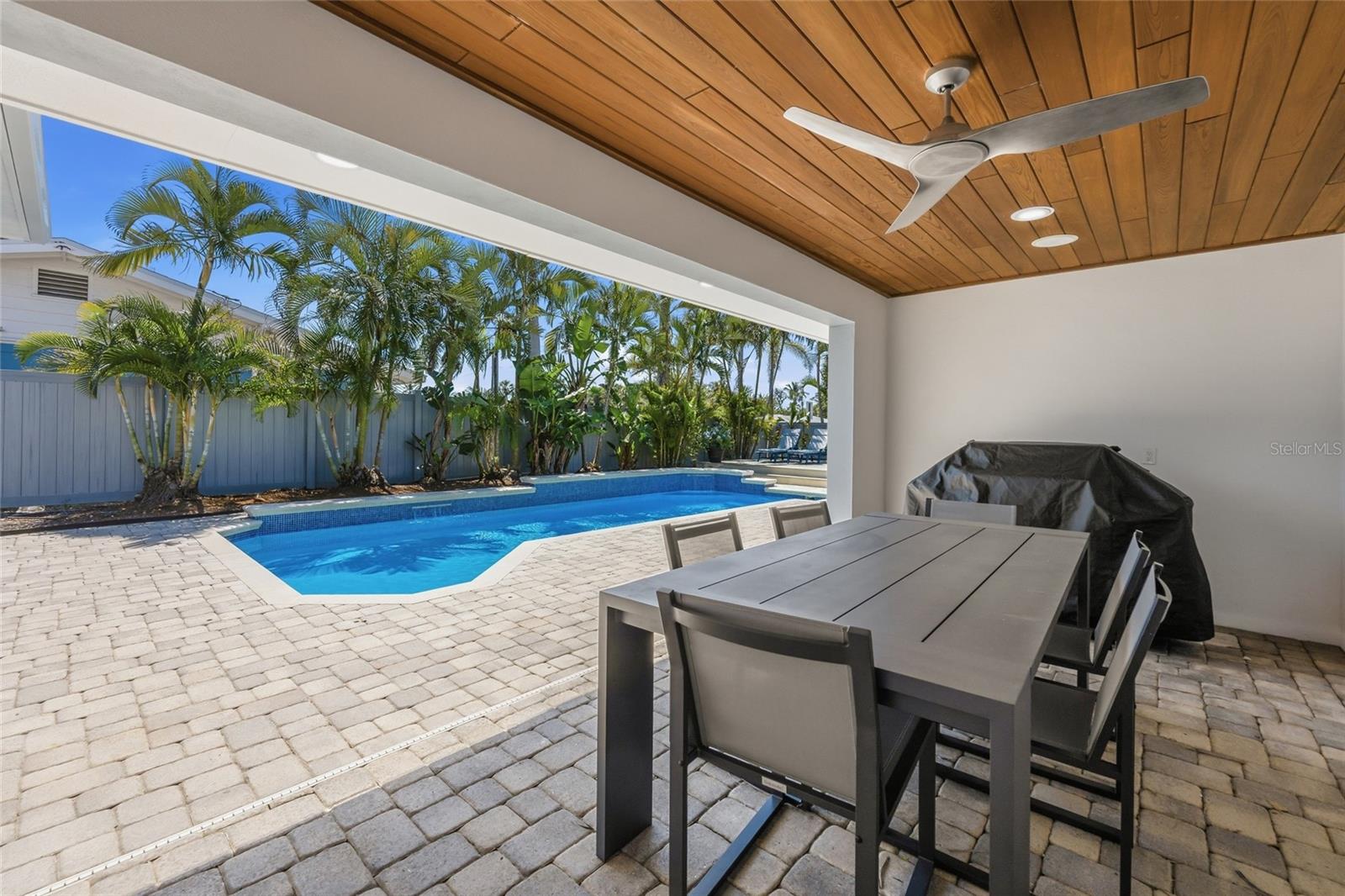 408 JACKSON DR, SARASOTA, FL, 34236