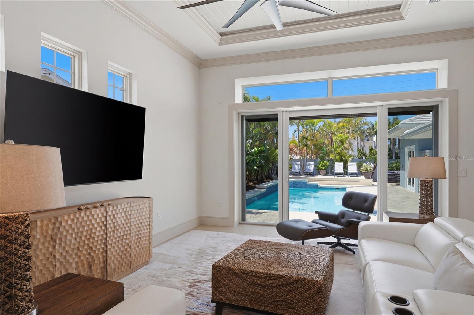 408 JACKSON DR, SARASOTA, FL, 34236