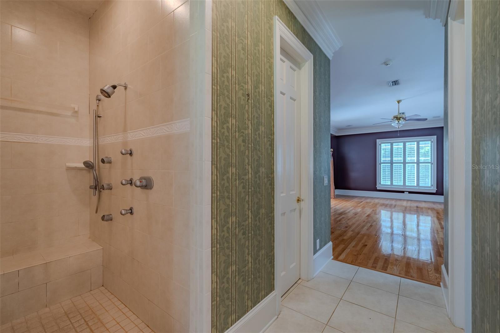 1816 S DOVER RD, DOVER, FL, 33527