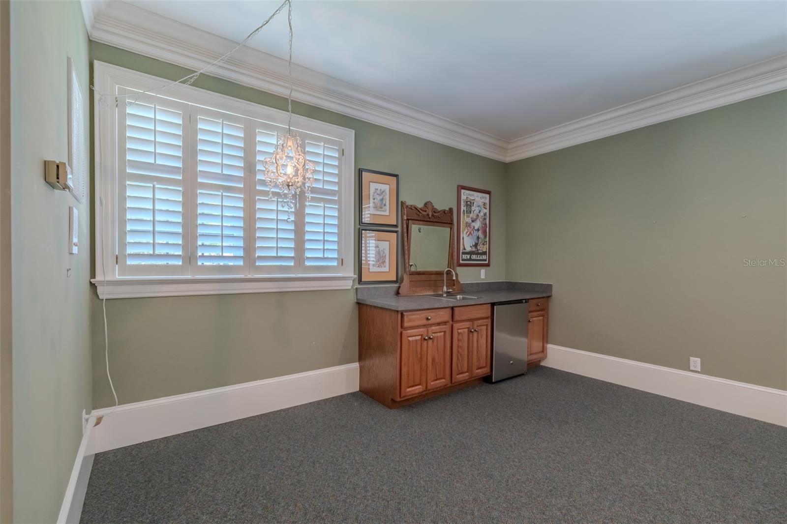 1816 S DOVER RD, DOVER, FL, 33527