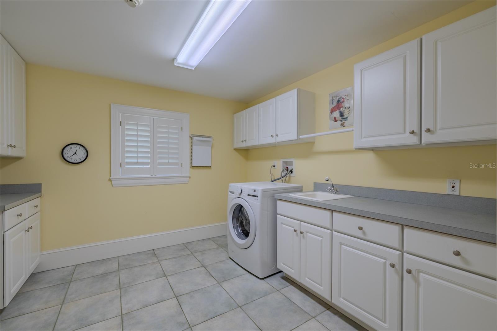 1816 S DOVER RD, DOVER, FL, 33527