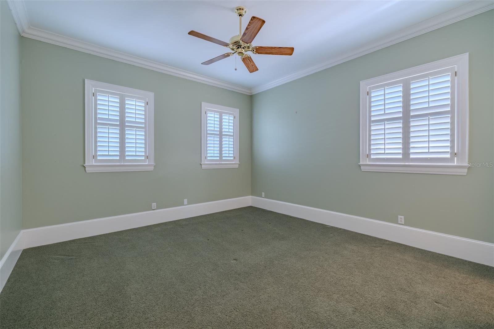 1816 S DOVER RD, DOVER, FL, 33527