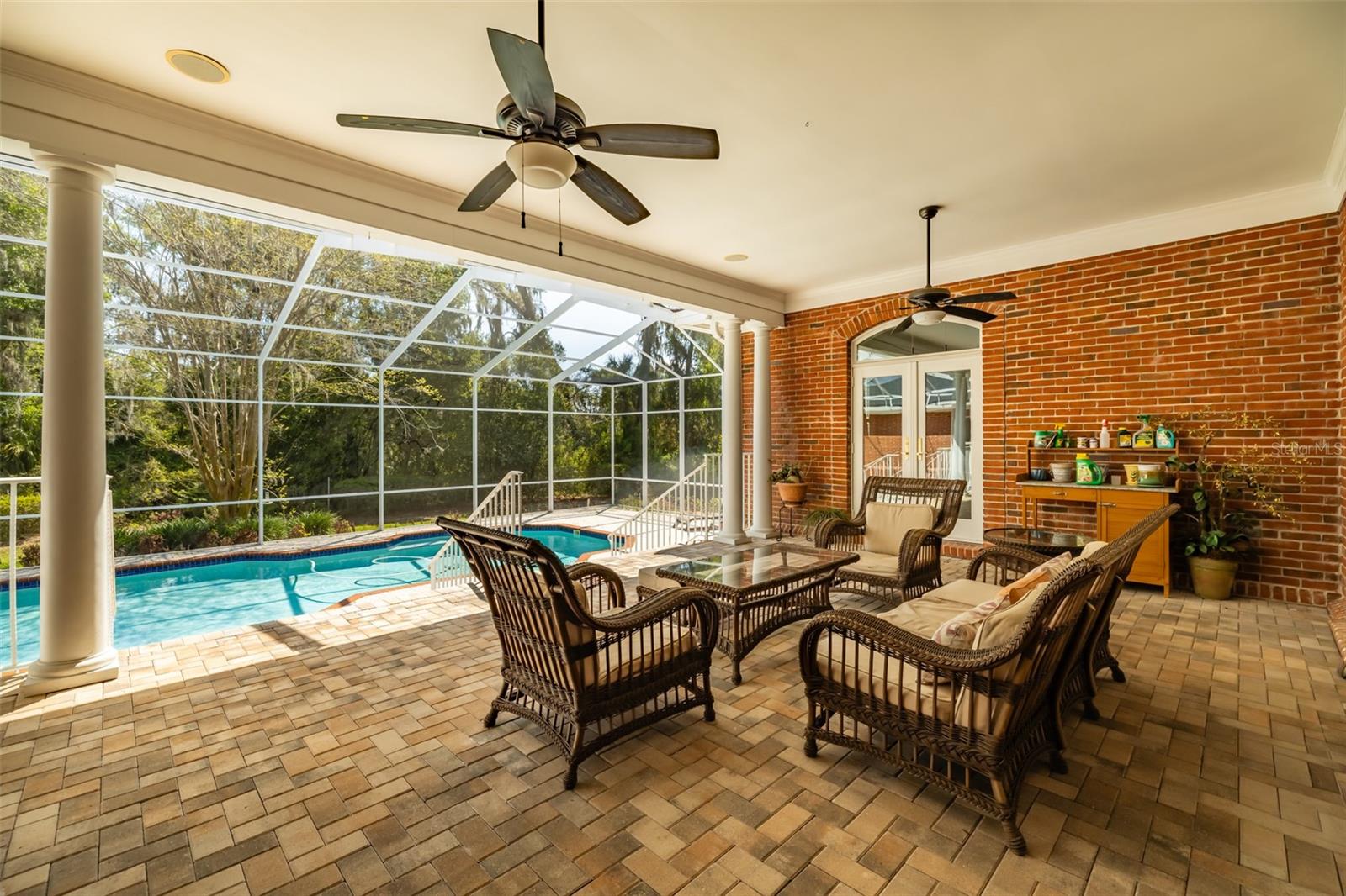 1816 S DOVER RD, DOVER, FL, 33527