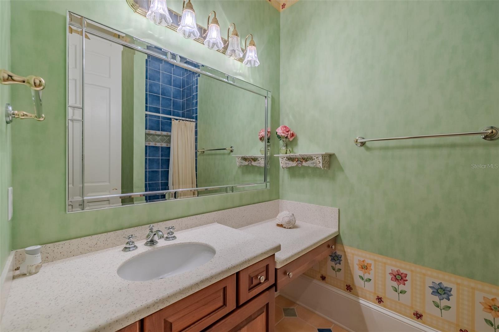 1816 S DOVER RD, DOVER, FL, 33527