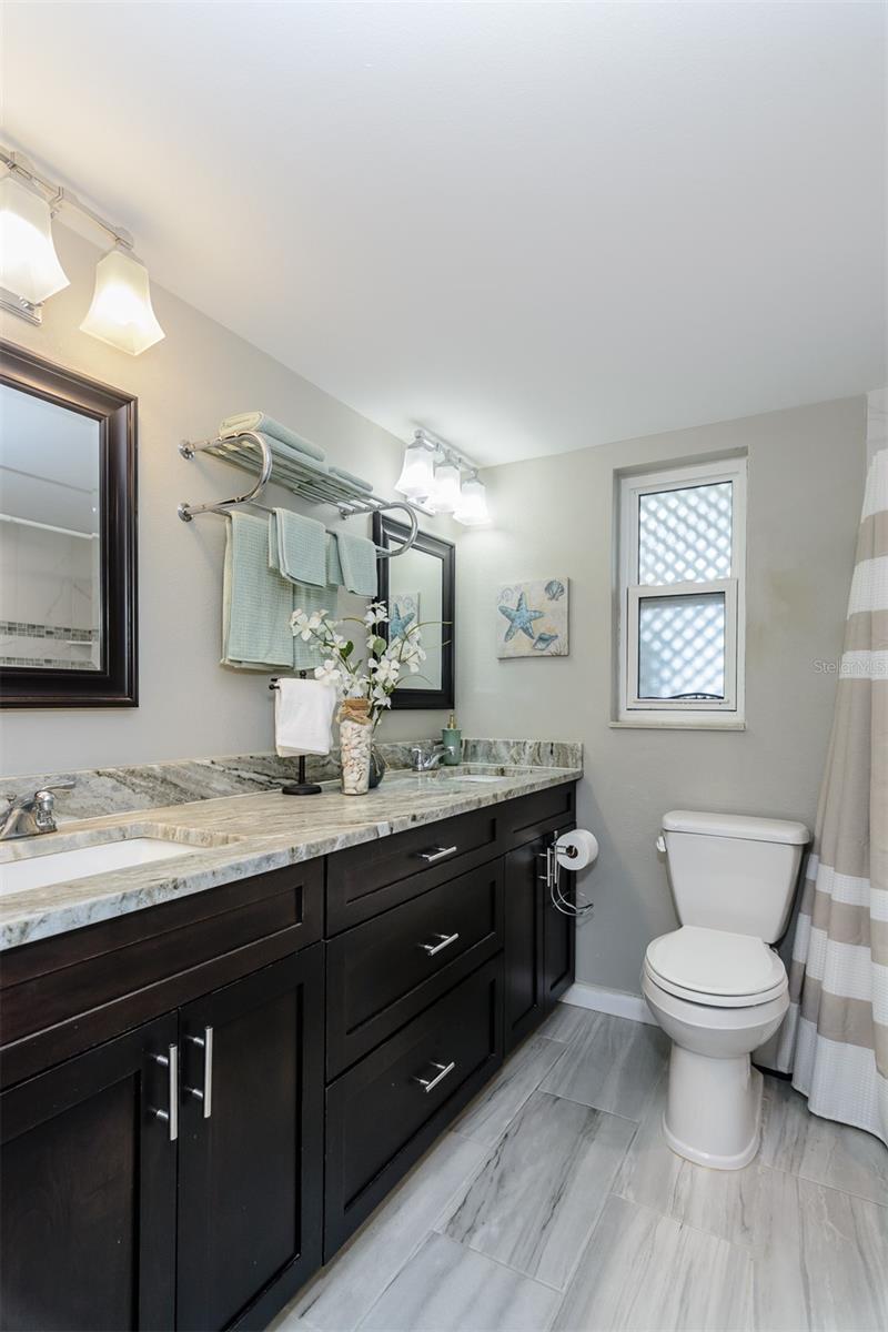 1228 INVERNESS DR, DUNEDIN, FL, 34698