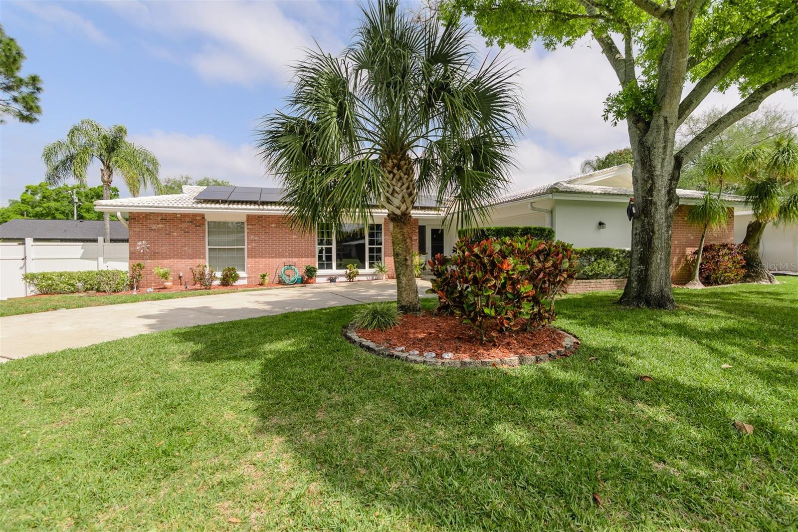 1228 INVERNESS DR, DUNEDIN, FL, 34698