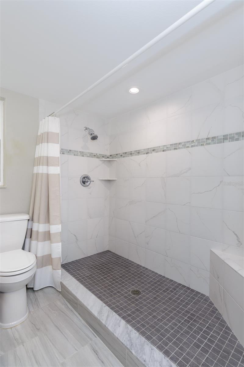 1228 INVERNESS DR, DUNEDIN, FL, 34698