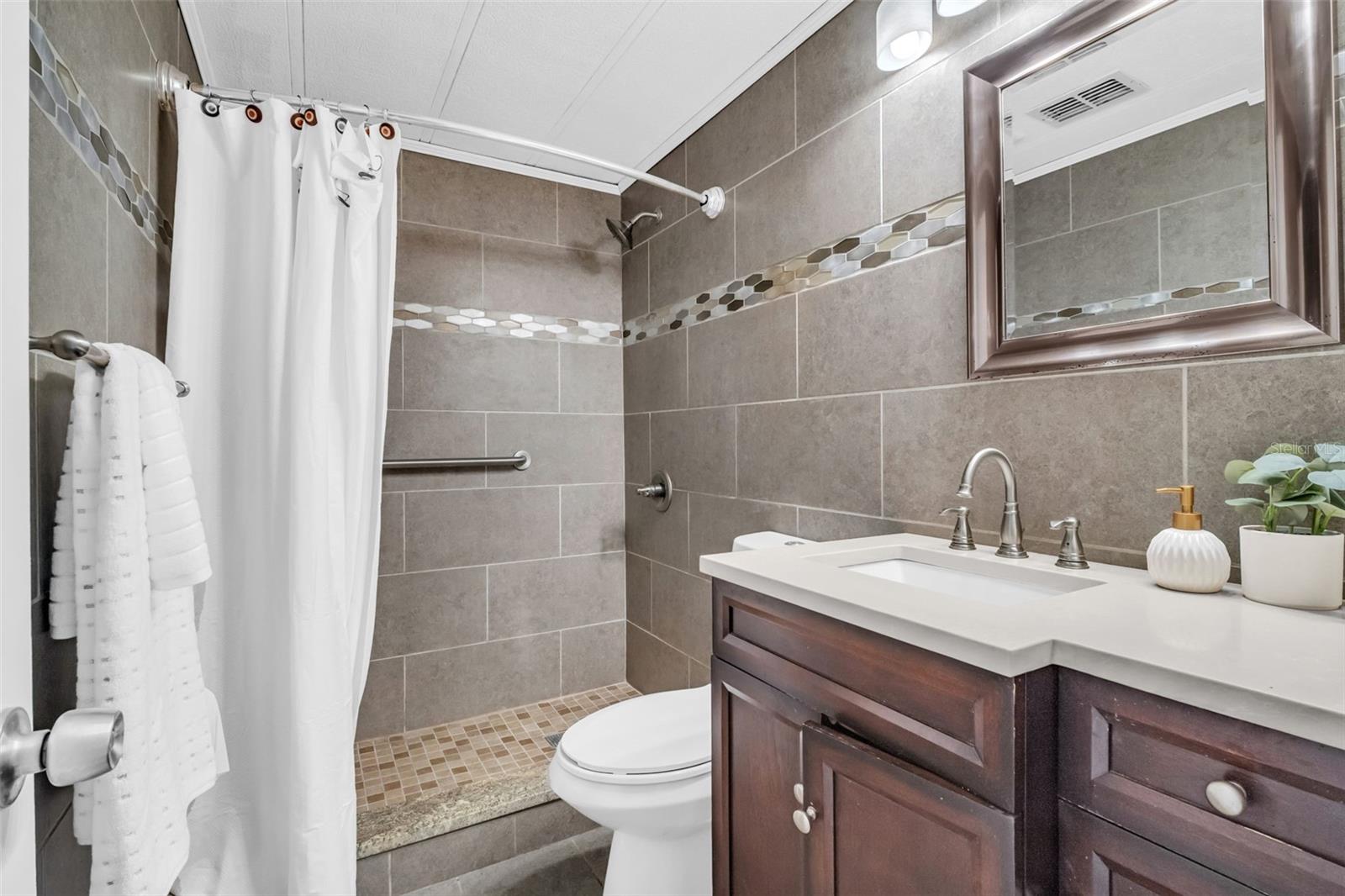 23 MOUNTAIN LAUREL DR, PALM HARBOR, FL, 34684