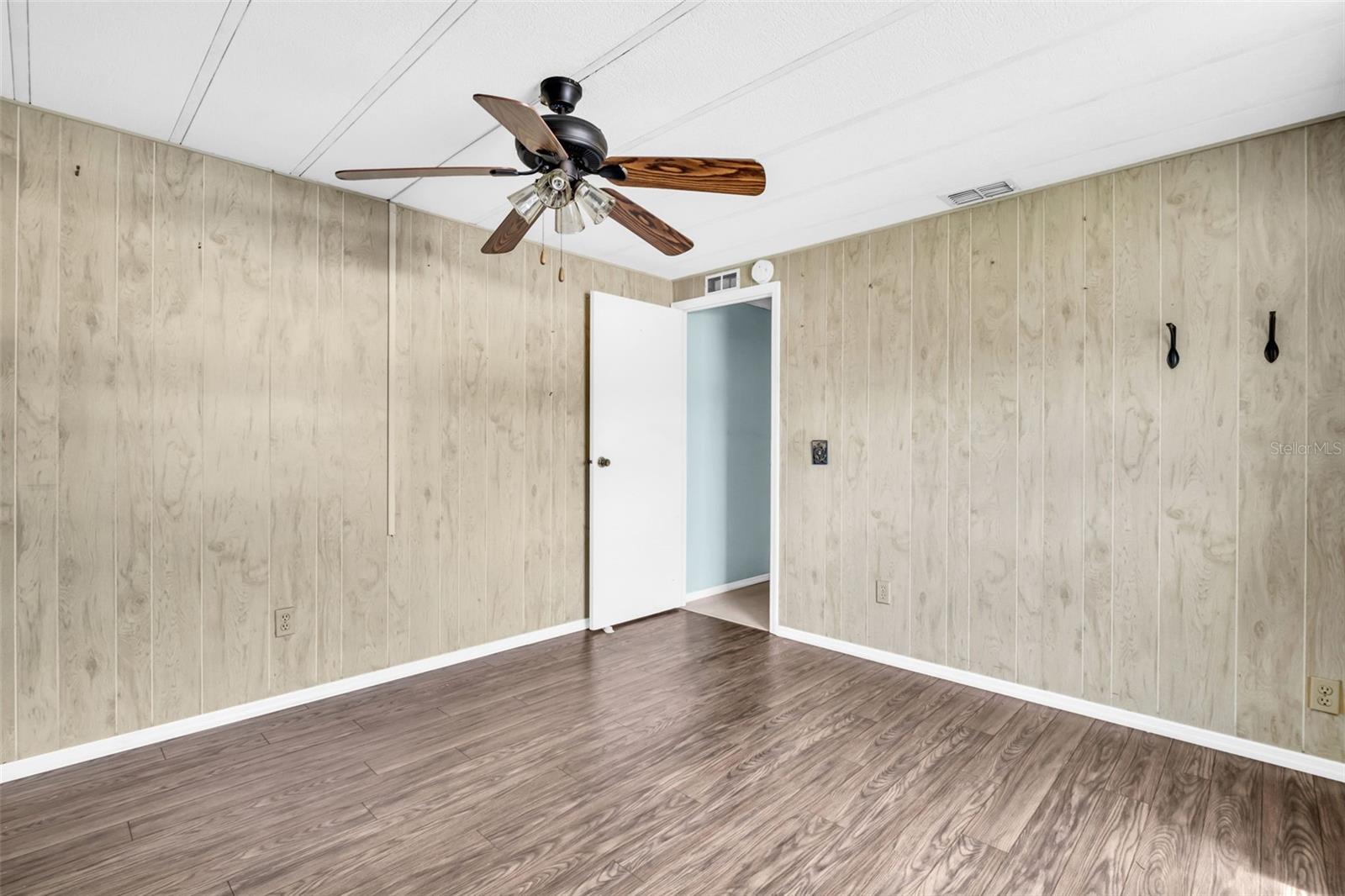 23 MOUNTAIN LAUREL DR, PALM HARBOR, FL, 34684