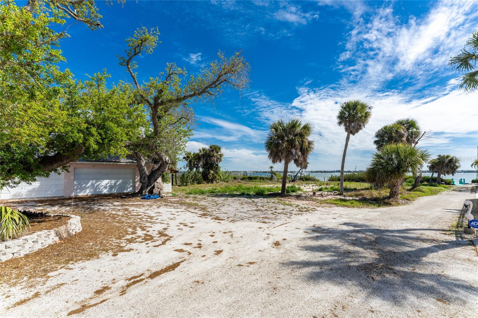 6039 MANASOTA KEY RD, ENGLEWOOD, FL, 34223